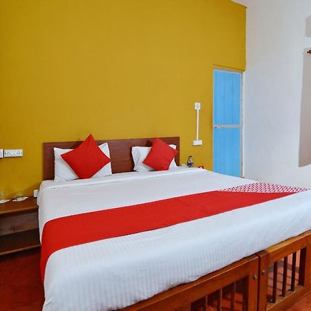 Oyo 10174 Kanta Guest House Бага Екстериор снимка