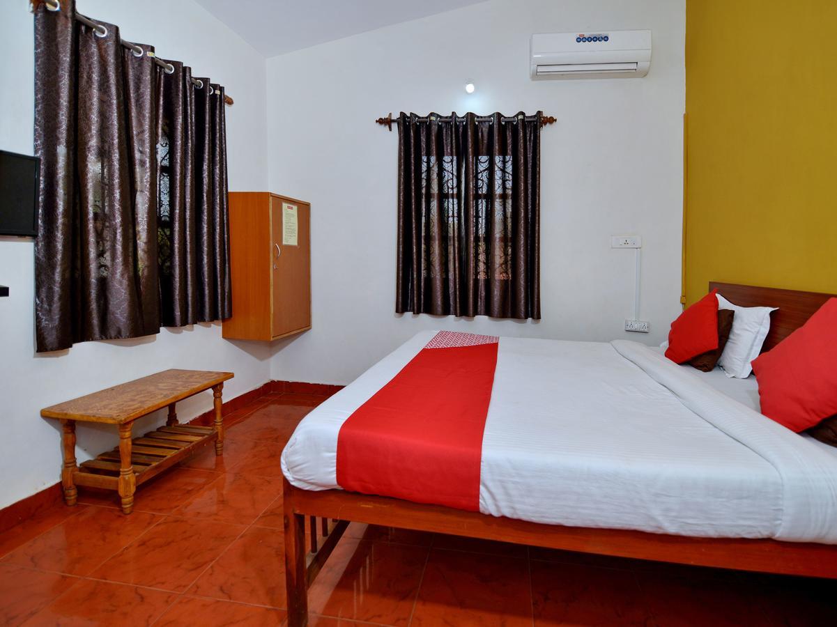 Oyo 10174 Kanta Guest House Бага Екстериор снимка