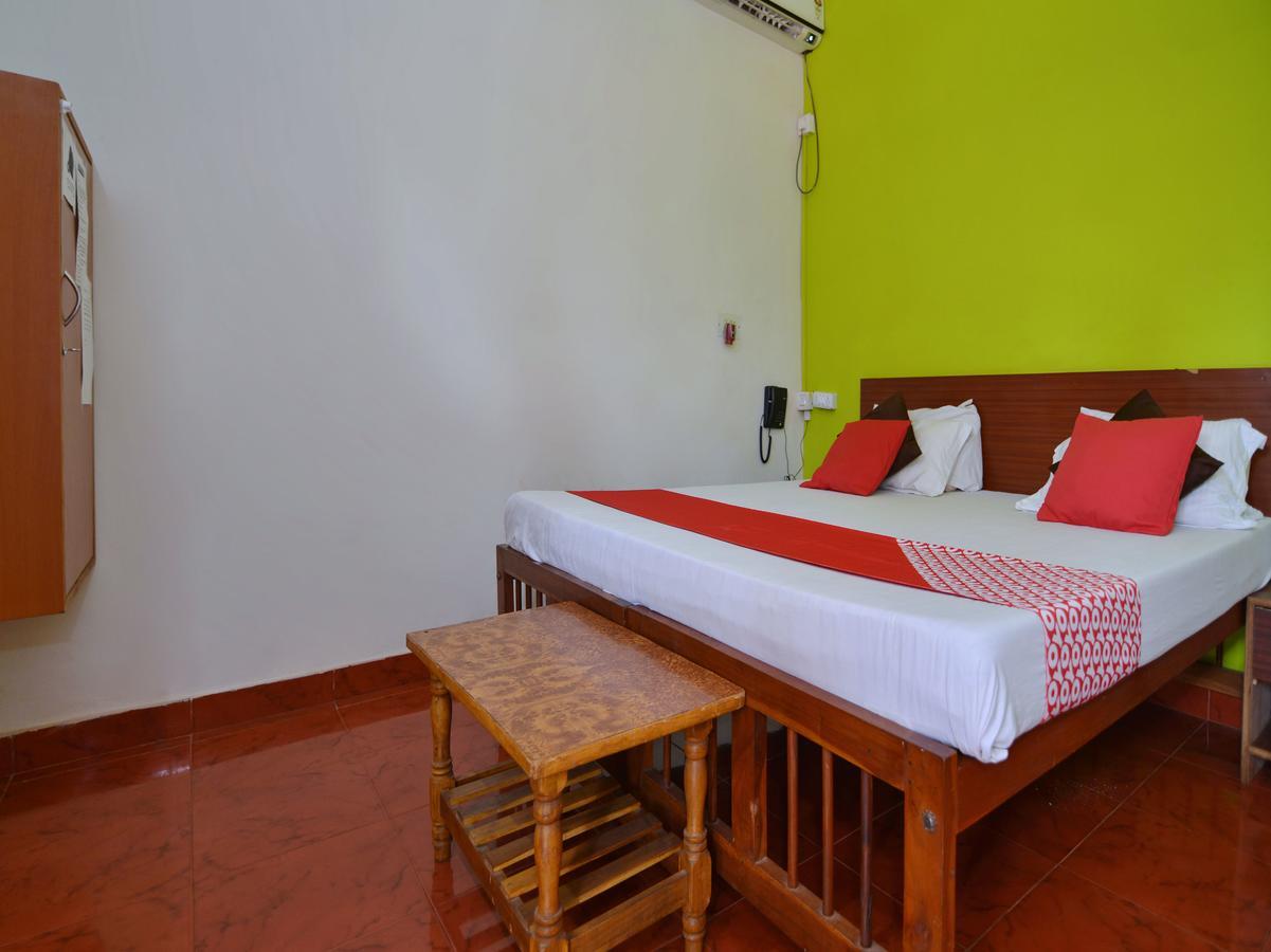 Oyo 10174 Kanta Guest House Бага Екстериор снимка