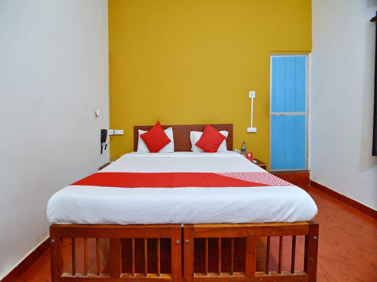 Oyo 10174 Kanta Guest House Бага Екстериор снимка