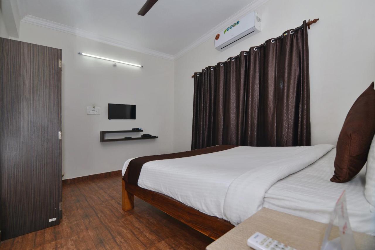 Oyo 10174 Kanta Guest House Бага Екстериор снимка